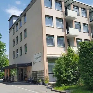 https://apartmenthaus-salzburger-hof.com-bavaria.com